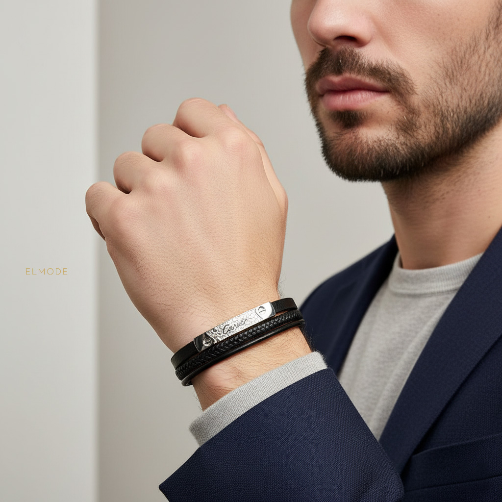 cartier-elm6394-main دستبند چرمی سهلاین مردانه مشکی Cartier روی دست مدل