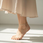 نمای جانبی پابند YSX طلایی مدل ELM8306